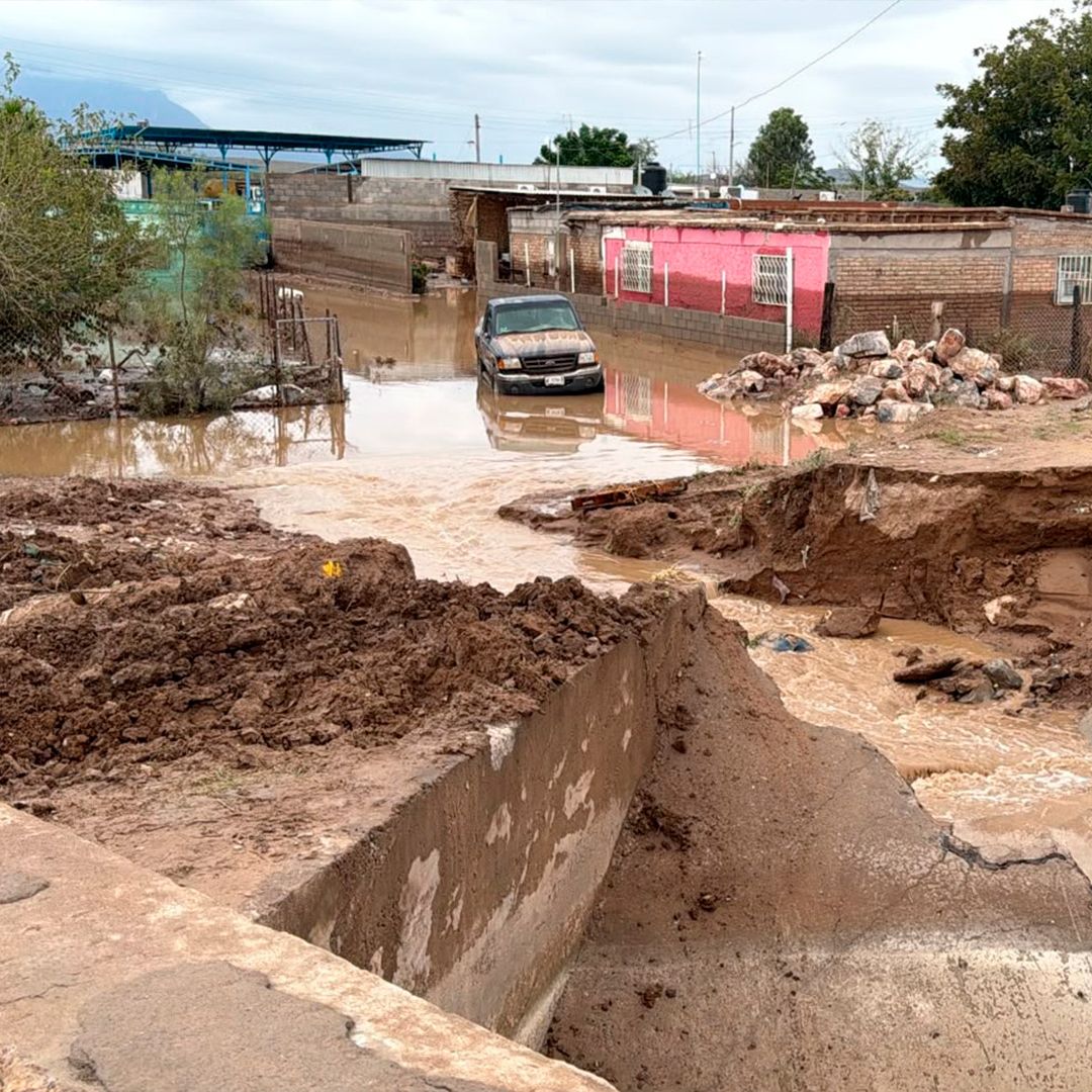 Desalojan a Familias por Inundaciones en Gómez Palacio, Durango